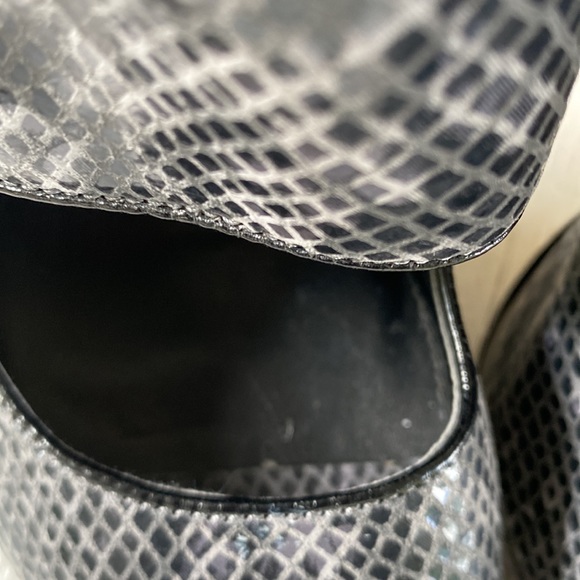 Calvin Klein Leonora Classic Python Print Heels - Picture 11 of 13
